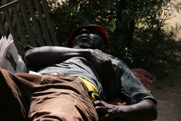 20120829213150_l_homme_africain 20120829213150_l_homme_africain