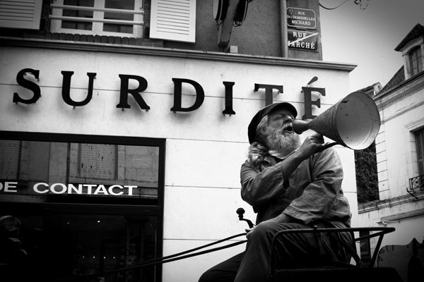 20121001202735_surdite___le_cirque_bidon 20121001202735_surdite___le_cirque_bidon