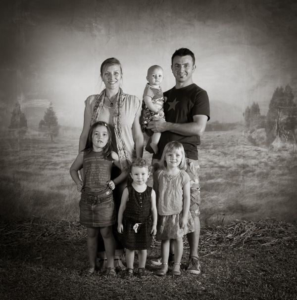 20121004105620_six 20121004105620_six