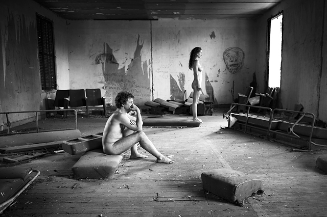 20130428143539_takala_huit_clos_1 20130428143539_takala_huit_clos_1