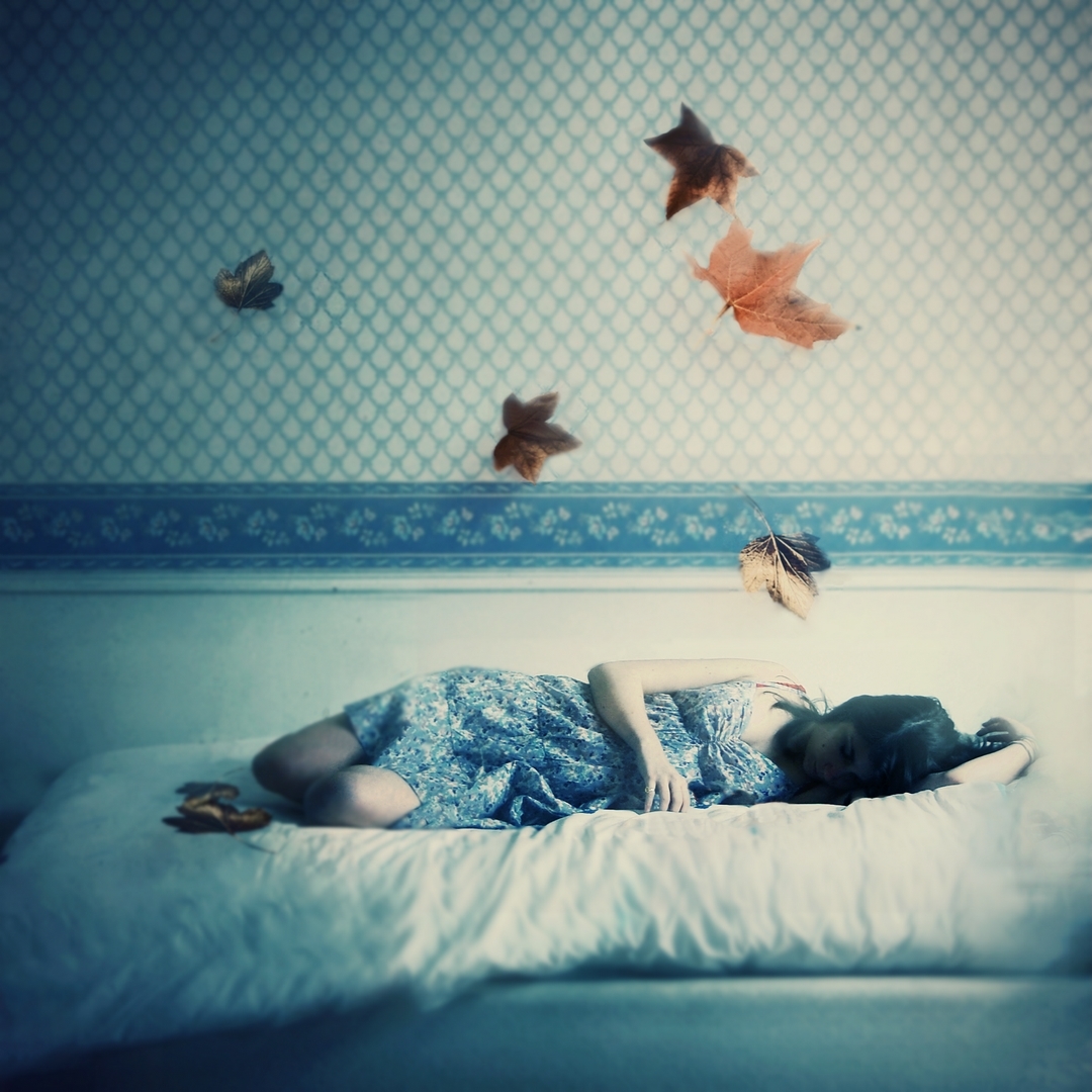 Julie de Waroquier - 004 Julie de Waroquier - 004