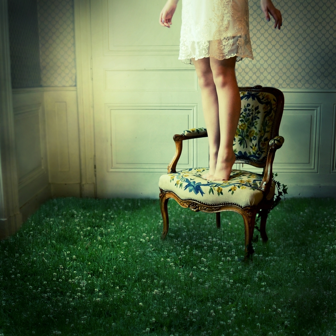 Julie de Waroquier - 006 Julie de Waroquier - 006