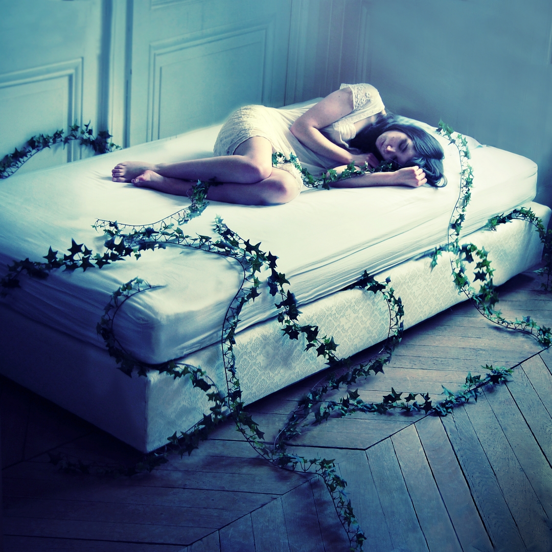 Julie de Waroquier - 015 Julie de Waroquier - 015