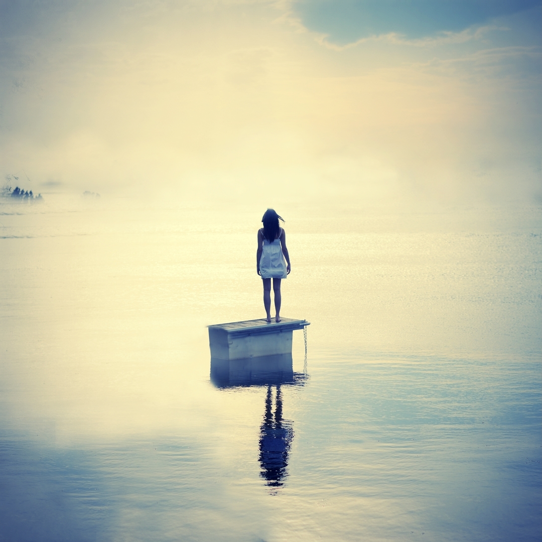 Julie de Waroquier - 016 Julie de Waroquier - 016