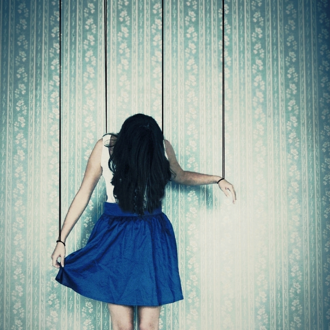 Julie de Waroquier - 018 Julie de Waroquier - 018