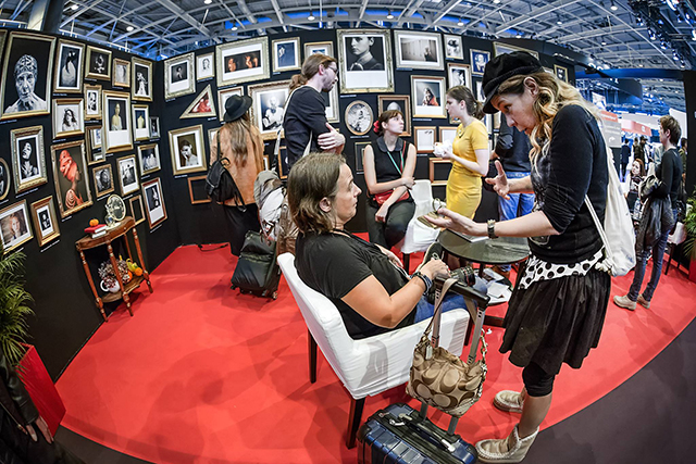 © Claude Bencimon © Claude Bencimon