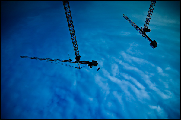 Ground Control To Major Tom - Jean-Baptiste Audebert Ground Control To Major Tom - Jean-Baptiste Audebert