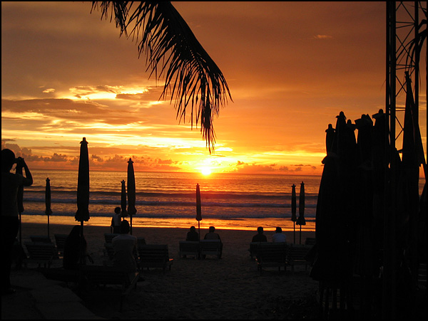Couché de soleil à Phuket - Valérie Chèvre Couché de soleil à Phuket - Valérie Chèvre