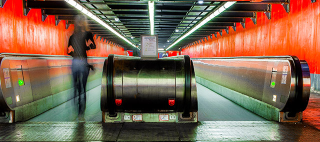 20160927114132_2014_06_09_14_07_07_jean_marc_angelini_lady_into_red 20160927114132_2014_06_09_14_07_07_jean_marc_angelini_lady_into_red