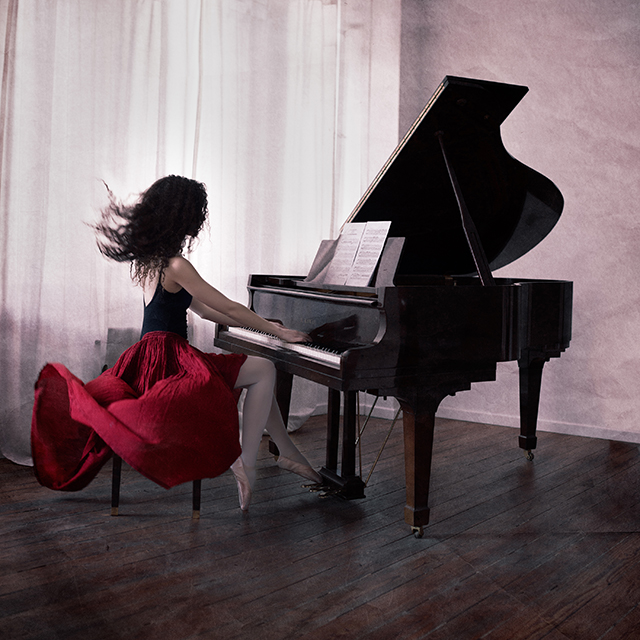 20161003165904_amelieberton_before_the_music_starts 20161003165904_amelieberton_before_the_music_starts