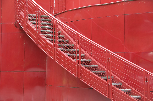 20161004191144_l_escalier_rouge 20161004191144_l_escalier_rouge