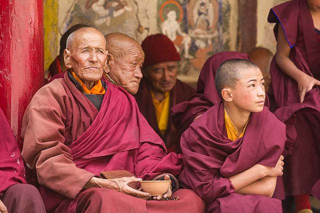 20161013232130_elder___novice___ladakh___india___sylvain_brajeul__ 20161013232130_elder___novice___ladakh___india___sylvain_brajeul__
