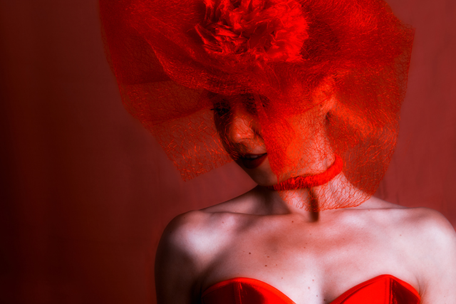 20161014080429_daniele_revaz_bays_femme_au_chapeau 20161014080429_daniele_revaz_bays_femme_au_chapeau