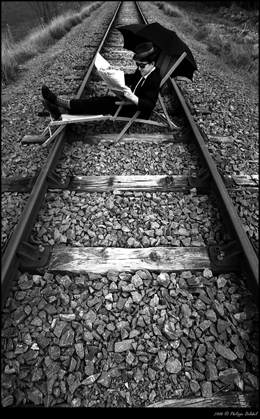 Just waiting - Philippe Delobel Just waiting - Philippe Delobel