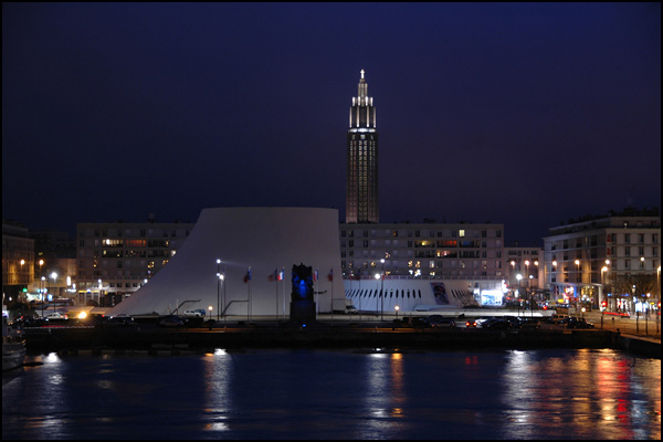 20090602051045_Volcan_et_St_Joseph.jpg 20090602051045_Volcan_et_St_Joseph.jpg