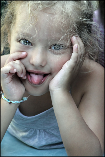 20100608163257_manon.jpg 20100608163257_manon.jpg